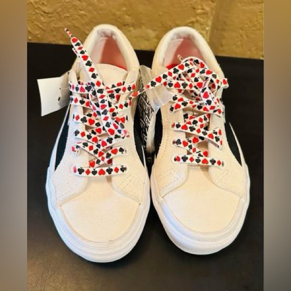 Vans x Urban Outfitters Limited Edition Playing Card Shoes - Picture 3 of 3